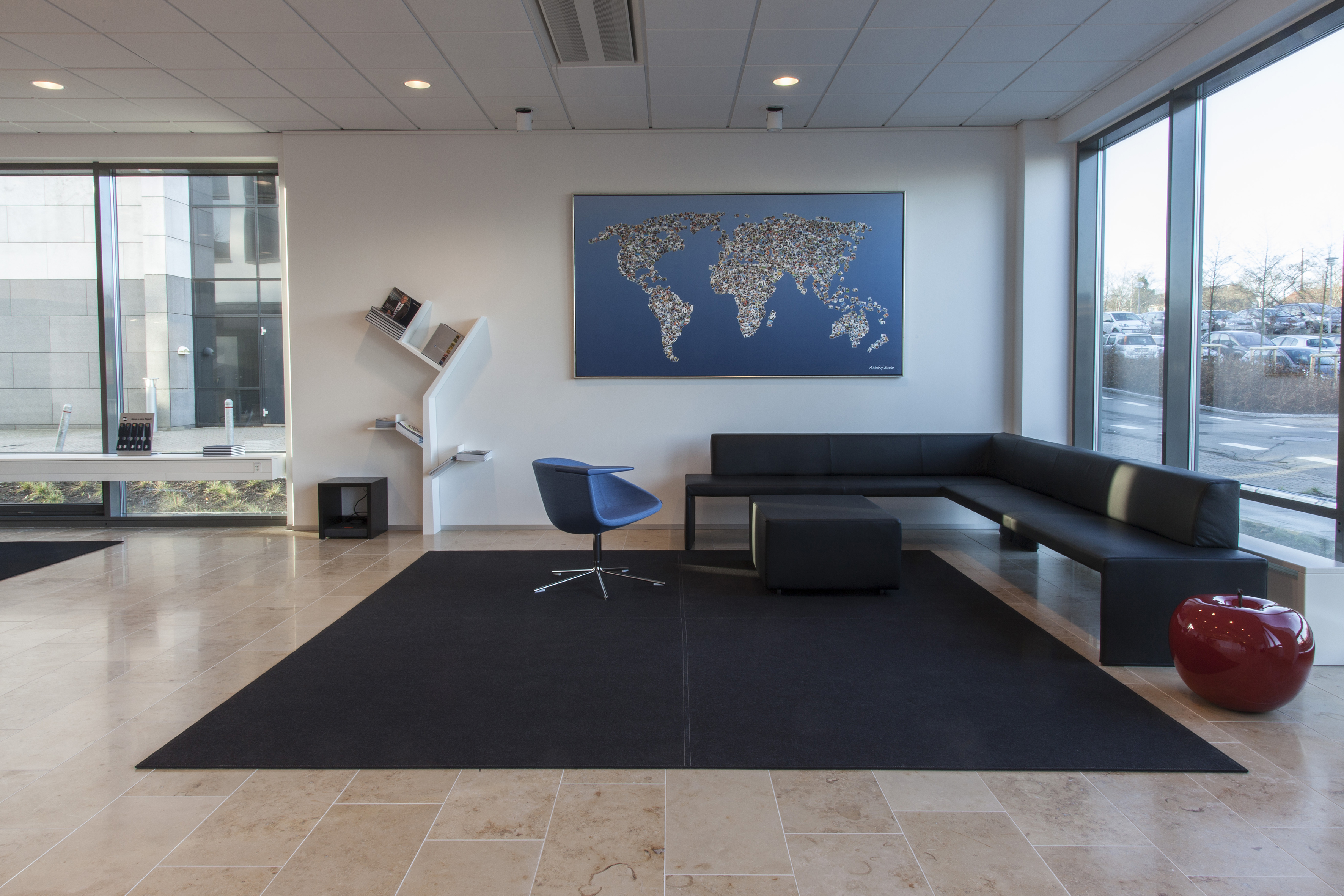 rektangulært filttæppe i reception